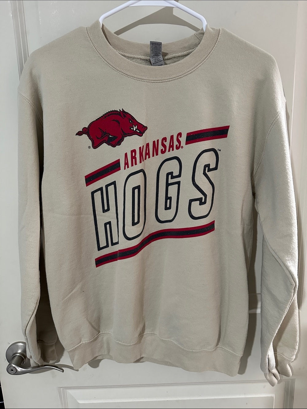 Gildan Cream Arkansas Hogs Graphic Crewneck Sweatshirt